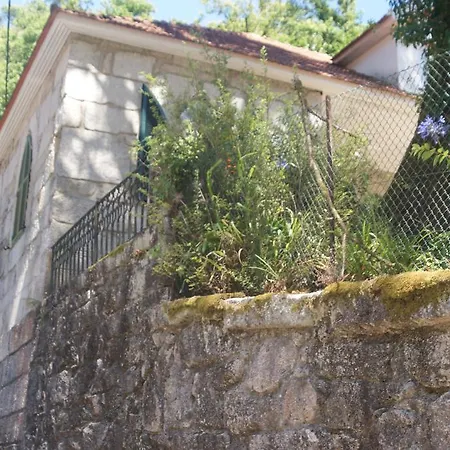 Casa Da Encosta * Geres