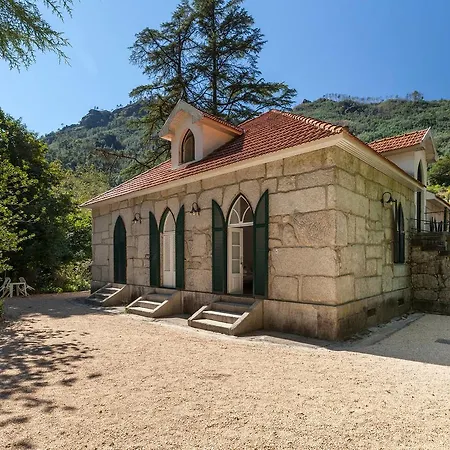 Casa Da Encosta * Geres